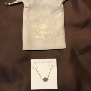 Kendra Scott Tess Necklace